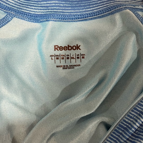 Reebok Women’s Long Sleeve Athletic Quarter-Zip – Size Medium - Picture 11 of 11